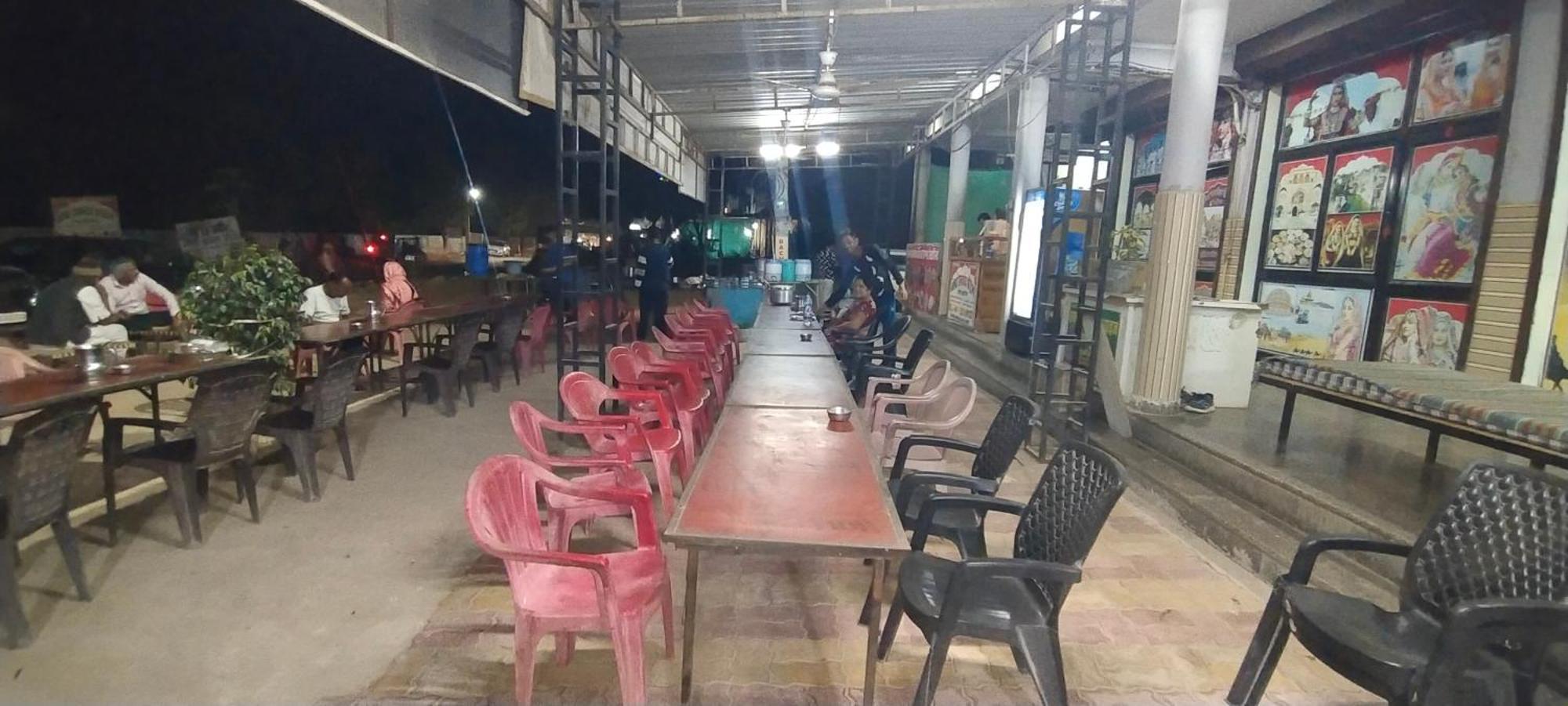 Baba Ramdev Hotel And Restaurant Nāgaur Buitenkant foto